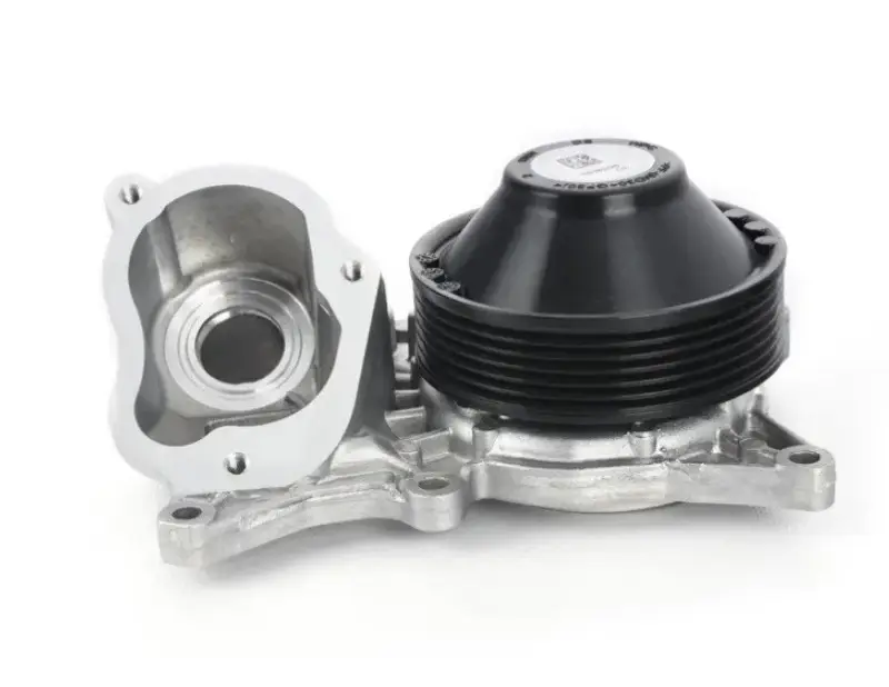 Vente Flash Pompe liquide refroidissement mécanique pour BMW Série 6 F12 F13 F06 Gran Coupé