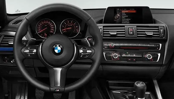 Volant M Sport cuir avec cache pour BMW Série 4 F32 F33 F36 GC﻿ Promotion Saisonnière