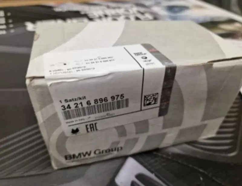 Satisfait Ou Remboursé Kit plaquettes de freins arrière BMW avec palpeur d'usure Série 8 G14 G15 G16 Gran Coupé