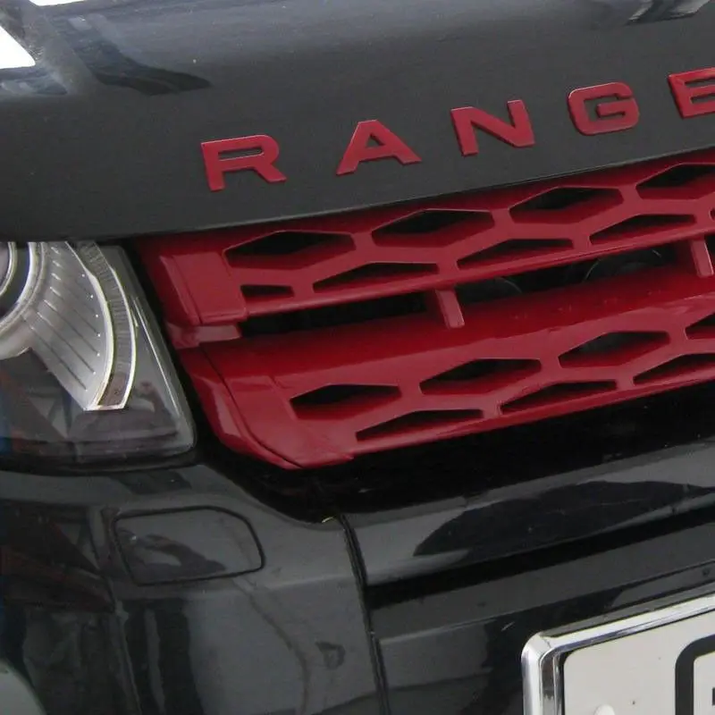 Quantité Limitée Calandre Rouge pour Range Rover Evoque